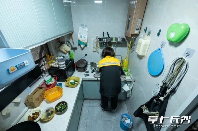 ÿ�����ϕr(sh��)����������͕�(hu��)������������Ů���όW(xu��)Ȼ���_��һ��������u����ÿ�����ϕr(sh��)����������͕�(hu��)������������Ů���όW(xu��)Ȼ���_��һ��������u����